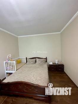 Дом 250м², 2-этажный, участок 8 сот.  