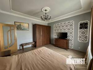 Дом 185м², 3-этажный, участок 3 сот.  