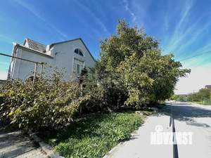 Дом 309м&sup2;, 3-этажный, участок 6 сот.  