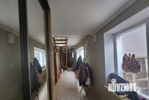Дом 358м², 3-этажный, участок 10 сот.  