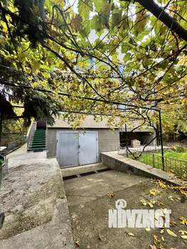 Дом 204м², 2-этажный, участок 6 сот.  