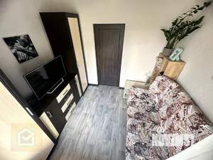 Дом 90м&sup2;, 2-этажный, участок 0 сот.  