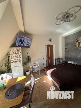 Дом 250м², 2-этажный, участок 10 сот.  