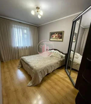 Дом 450м², 2-этажный, участок 9 сот.  