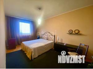 Дом 282м&sup2;, 3-этажный, участок 6 сот.  