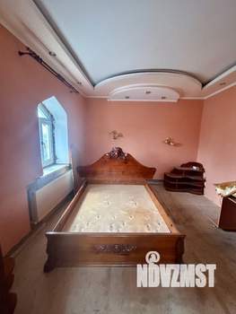 Дом 160м², 2-этажный, участок 5 сот.  