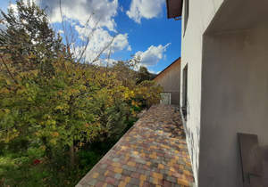 Дом 214м&sup2;, 2-этажный, участок 9 сот.  