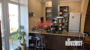 Дом 230м², 2-этажный, участок 6 сот.  