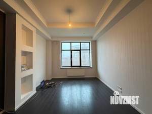 Дом 631м&sup2;, 3-этажный, участок 6 сот.  