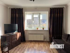 Дом 270м&sup2;, 2-этажный, участок 8 сот.  