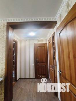 Дом 274м², 2-этажный, участок 6 сот.  