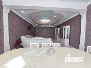 Дом 550м², 2-этажный, участок 6 сот.  