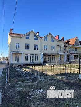 Дом 363м², 4-этажный, участок 4 сот.  