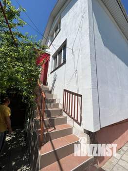 Дом 307м&sup2;, 2-этажный, участок 4 сот.  