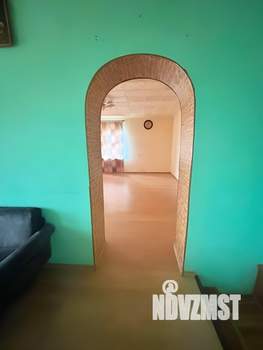 Дом 230м&sup2;, 3-этажный, участок 547 сот.  