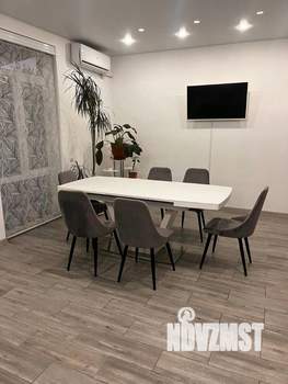 Дом 121м&sup2;, 2-этажный, участок 8 сот.  