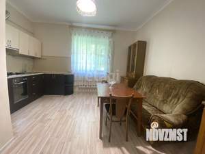 Дом 266м², 3-этажный, участок 6 сот.  