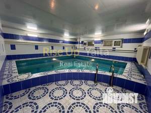 Дом 581м&sup2;, 4-этажный, участок 4 сот.  