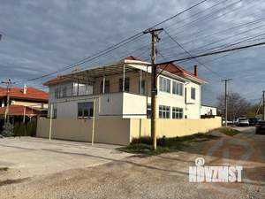 Дом 237м&sup2;, 2-этажный, участок 237 сот.  