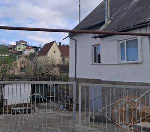 Дом 180м&sup2;, 2-этажный, участок 6 сот.  