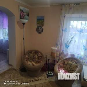 Дом 42м², 2-этажный, участок 3 сот.  