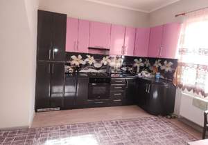 Дом 169м&sup2;, 1-этажный, участок 8 сот.  