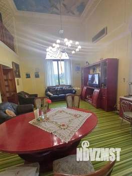 Дом 200м², 2-этажный, участок 6 сот.  