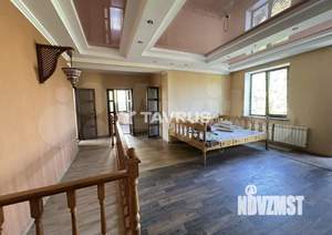 Дом 321м², 2-этажный, участок 8 сот.  