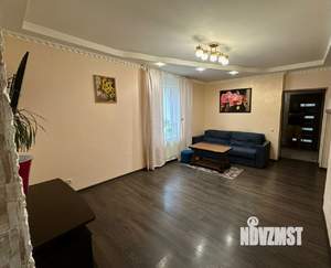 Дом 185м², 3-этажный, участок 3 сот.  