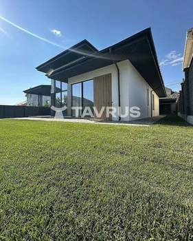 Дом 170м&sup2;, 1-этажный, участок 6 сот.  