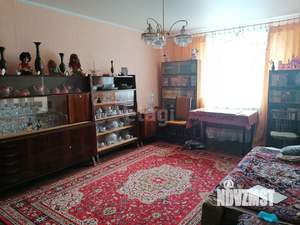 Дом 298м², 3-этажный, участок 8 сот.  