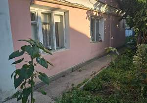 Дом 65м&sup2;, 1-этажный, участок 11 сот.  