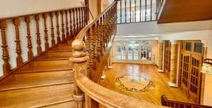 Дом 1767м&sup2;, 4-этажный, участок 28 сот.  