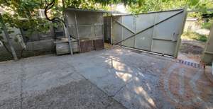 Дом 250м², 3-этажный, участок 10 сот.  