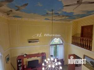 Дом 200м², 2-этажный, участок 6 сот.  