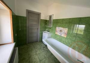 Дом 130м&sup2;, 2-этажный, участок 8 сот.  