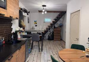 Дом 79м&sup2;, 2-этажный, участок 2 сот.  