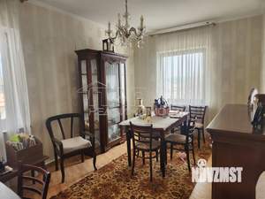 Дом 280м², 3-этажный, участок 8 сот.  