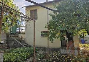 Дом 75м², 2-этажный, участок 6 сот.  