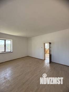 Коттедж 225м², 2-этажный, участок 4 сот.  