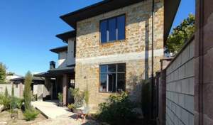 Дом 170м&sup2;, 2-этажный, участок 7 сот.  