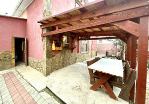 Дом 96м&sup2;, 2-этажный, участок 3 сот.  