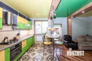 Дом 141м², 2-этажный, участок 4 сот.  