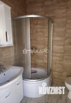 Дом 70м², 2-этажный, участок 4 сот.  