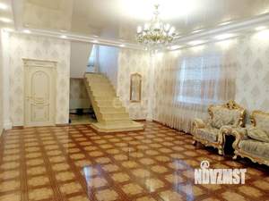 Дом 280м², 2-этажный, участок 9 сот.  