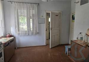 Дом 75м², 2-этажный, участок 6 сот.  