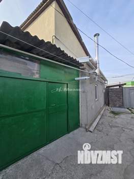 Дом 82м&sup2;, 2-этажный, участок 1 сот.  