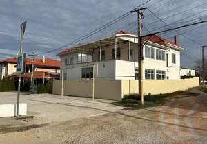 Дом 237м&sup2;, 2-этажный, участок 237 сот.  