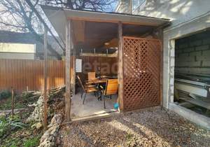 Дом 137м&sup2;, 2-этажный, участок 3 сот.  