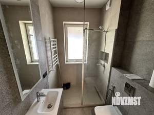 Дом 294м², 2-этажный, участок 6 сот.  